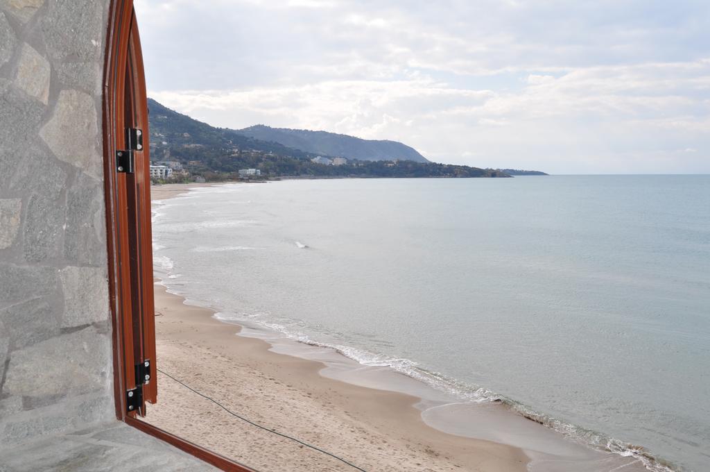 Sul Mare Apartment Cefalu Room photo